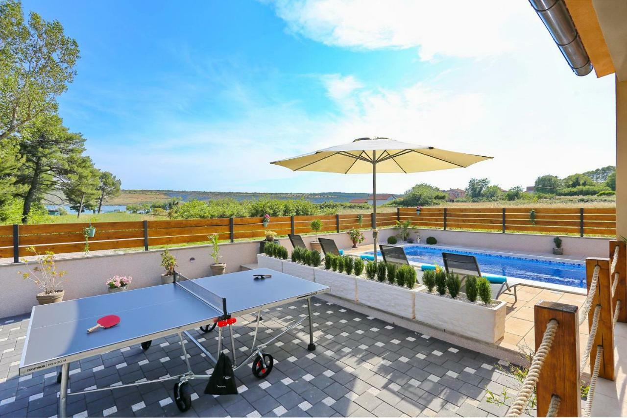 Punta Garden Pool House Villa Posedarje Bagian luar foto